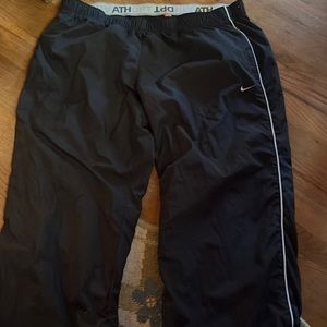 Nike wind pants womens large